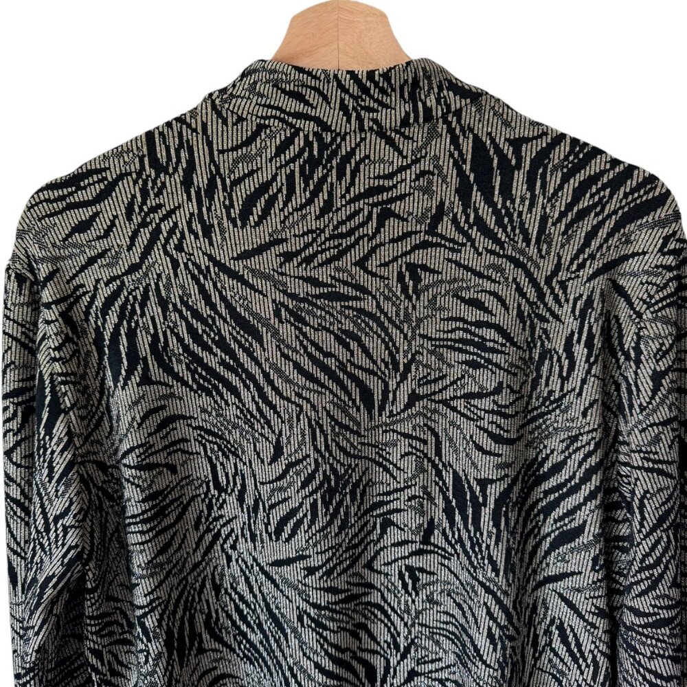 Chico's Travelers Sz 2/US Lg Long Sleeve Zip Up Cardigan Leaf Metallic Pockets - Picture 4 of 16